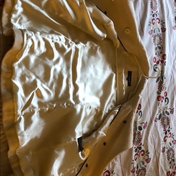 Beautiful white wool coat - Picture 5 of 5